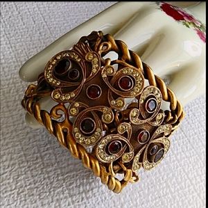 HTF VTG LINDA LEVINSON Jeweled Twisted Brass Cuff